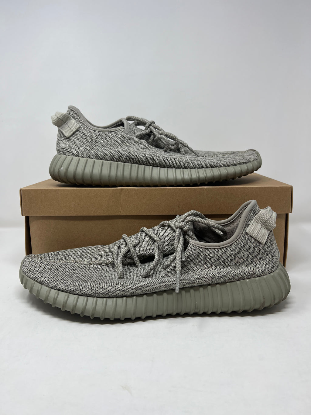 Yeezy boost 350 moonrock
